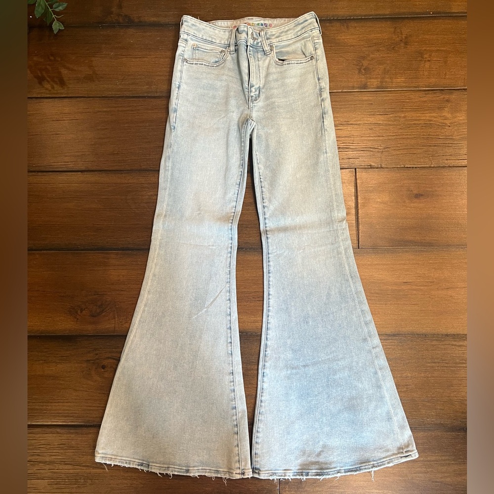 American Eagle Light Wash Flare Jeans